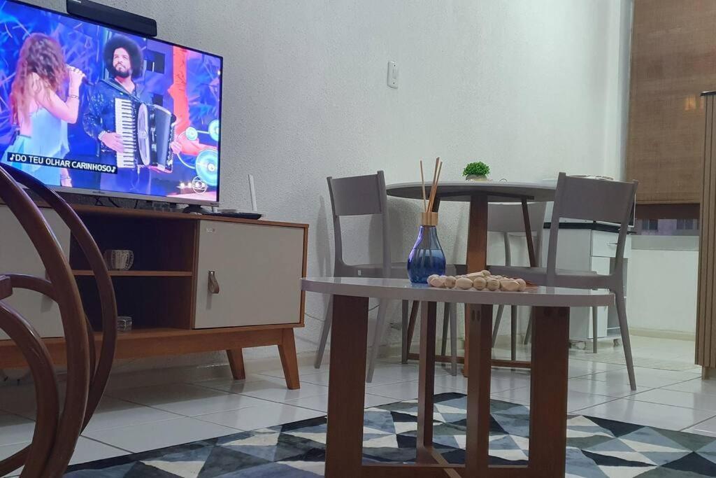 Apartamento E Sala Na Pituba A 700m Da *